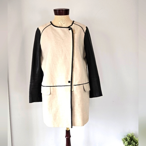 Club Monaco Jackets & Blazers - CLUB MONACO linen and lamb leather cream and black jacket. Size large